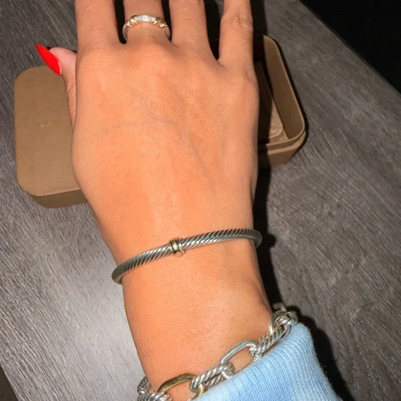 DAVID YURMAN CABLE FLEX® STATION BRACELET - Picture 4 of 5